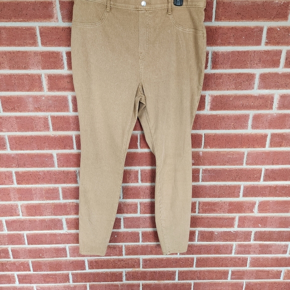 Time and tru jeans 847 time and tru brand leggings poshmark